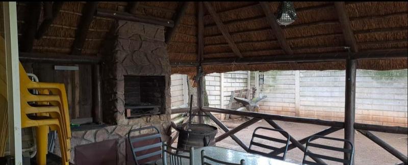 3 Bedroom Property for Sale in Brackendowns Gauteng