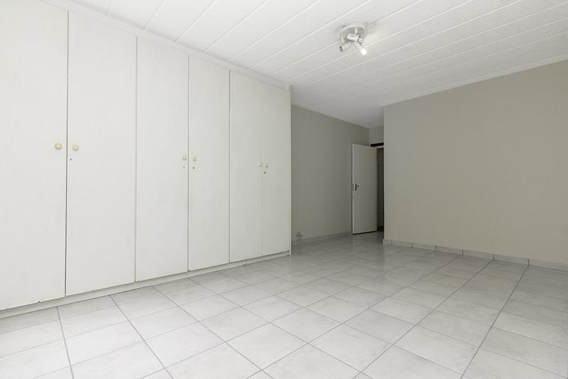 2 Bedroom Property for Sale in Northgate Gauteng