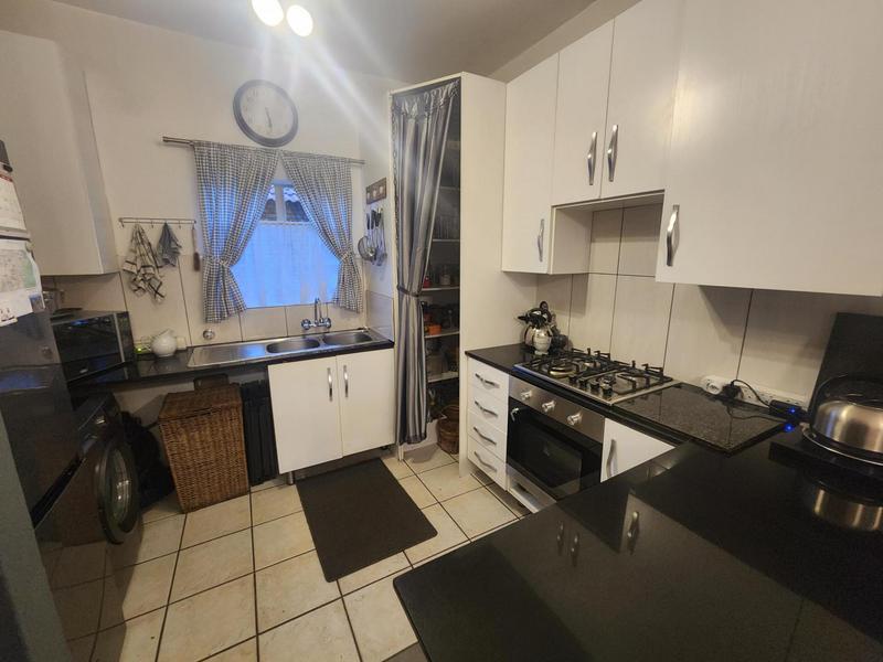 2 Bedroom Property for Sale in Moreleta Park Gauteng
