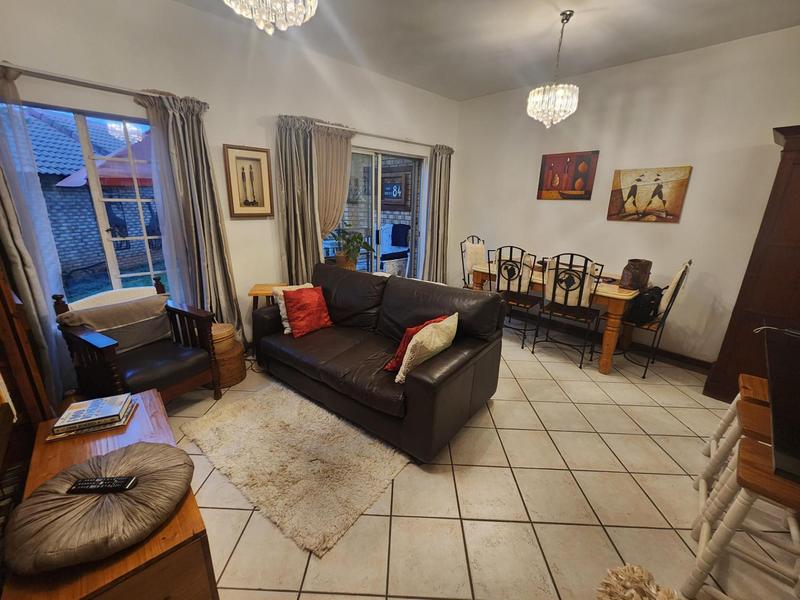 2 Bedroom Property for Sale in Moreleta Park Gauteng