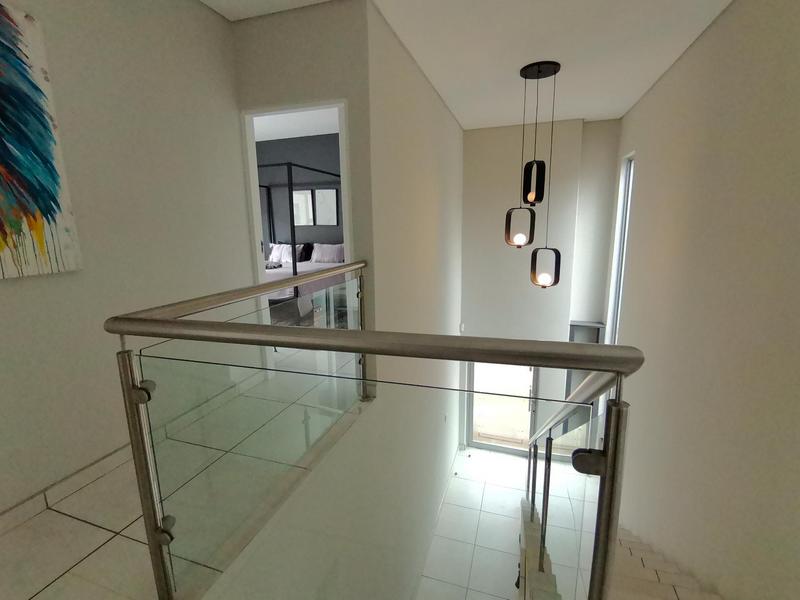 To Let 4 Bedroom Property for Rent in Bedfordview Gauteng