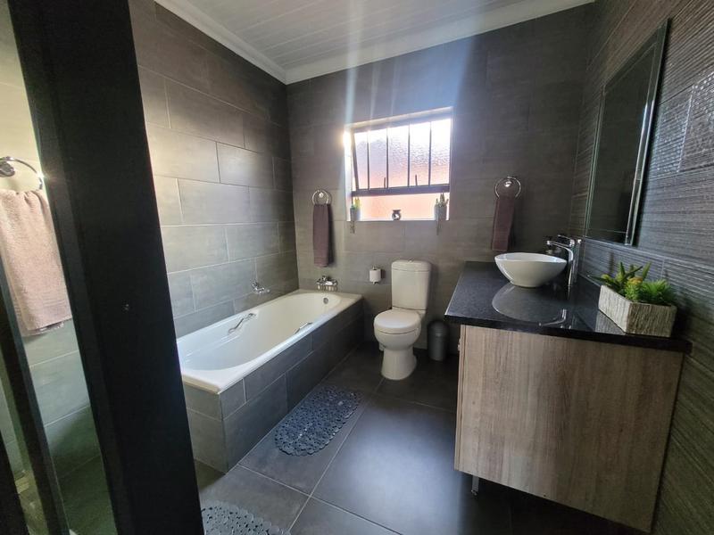 3 Bedroom Property for Sale in Fochville Gauteng