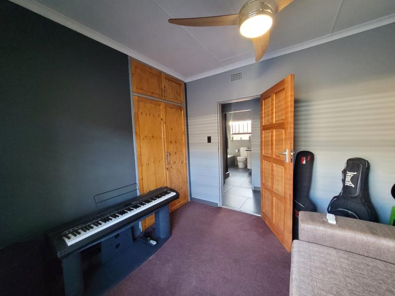 3 Bedroom Property for Sale in Fochville Gauteng