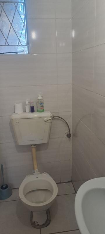 To Let 1 Bedroom Property for Rent in Birchleigh Gauteng