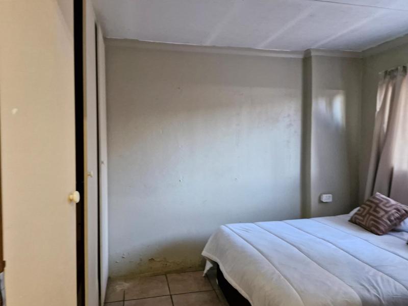 To Let 1 Bedroom Property for Rent in Birchleigh Gauteng