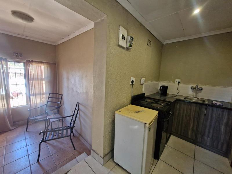 To Let 1 Bedroom Property for Rent in Birchleigh Gauteng