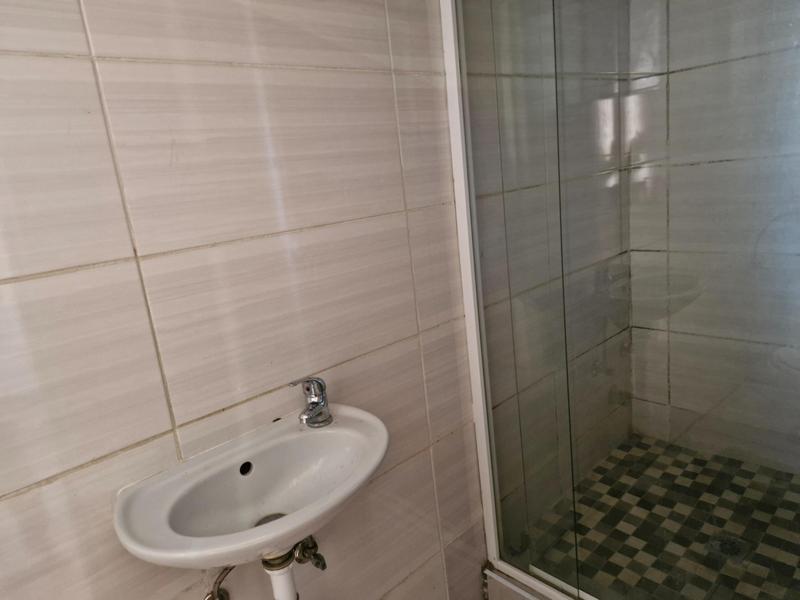 To Let 1 Bedroom Property for Rent in Birchleigh Gauteng
