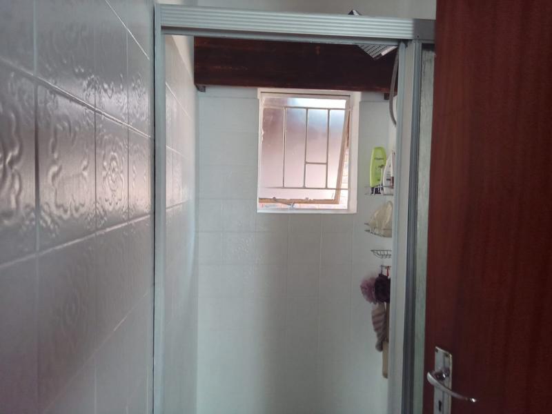5 Bedroom Property for Sale in Hennopspark Gauteng