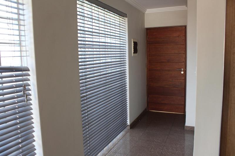 To Let 2 Bedroom Property for Rent in Bedford Gardens Gauteng