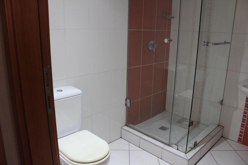 To Let 2 Bedroom Property for Rent in Bedford Gardens Gauteng
