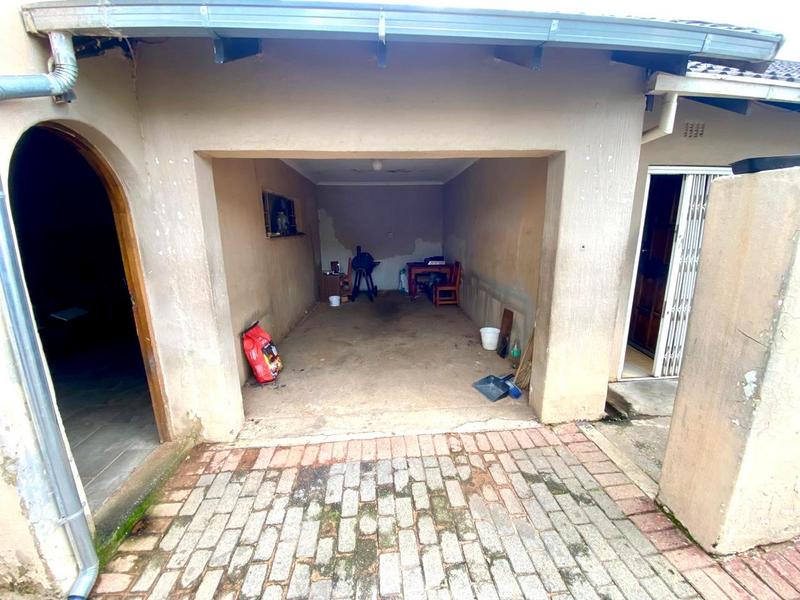 3 Bedroom Property for Sale in Fleurhof Gauteng