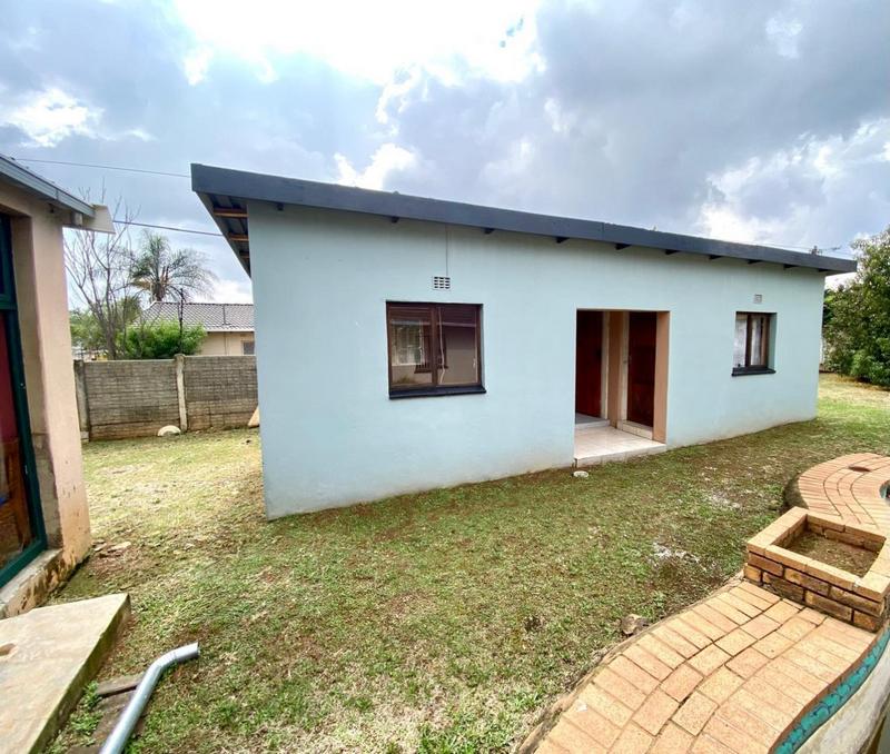 3 Bedroom Property for Sale in Fleurhof Gauteng