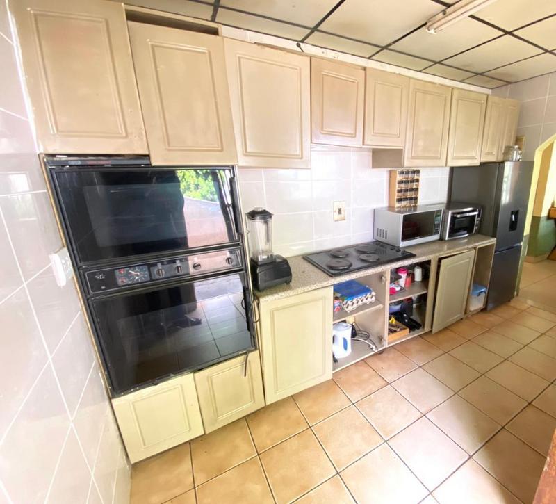 3 Bedroom Property for Sale in Fleurhof Gauteng