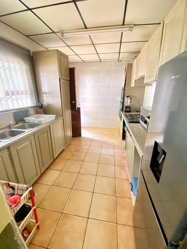 3 Bedroom Property for Sale in Fleurhof Gauteng