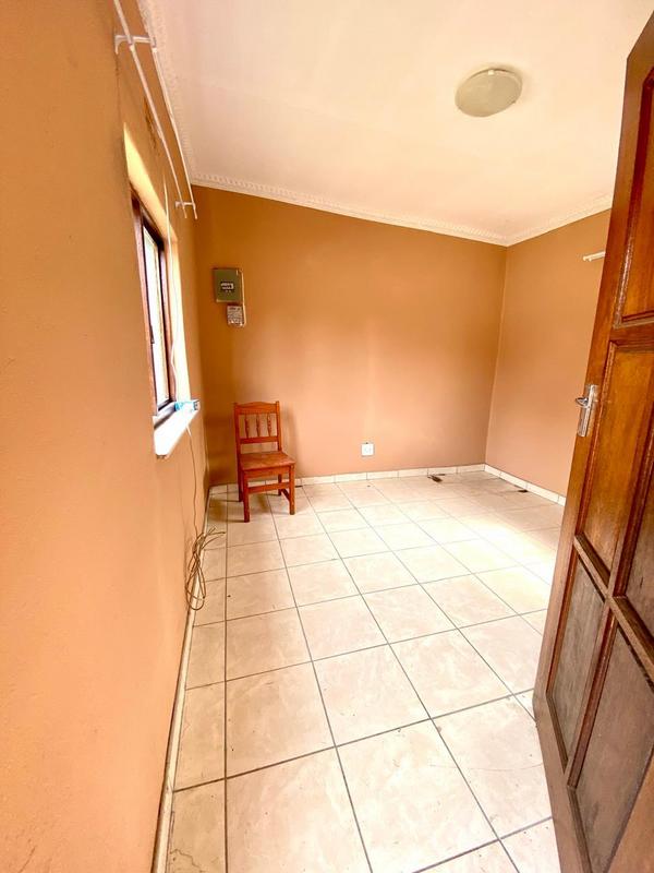 3 Bedroom Property for Sale in Fleurhof Gauteng