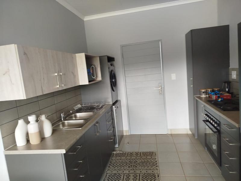 To Let 2 Bedroom Property for Rent in Annlin Gauteng