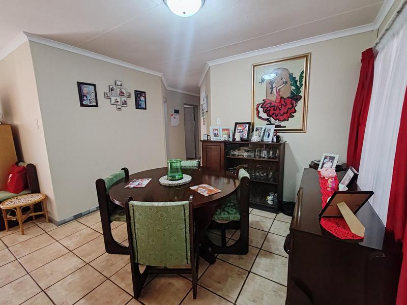 3 Bedroom Property for Sale in Wierda Park Gauteng