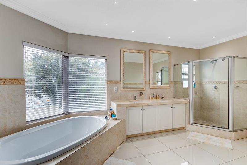 3 Bedroom Property for Sale in Melrose North Gauteng