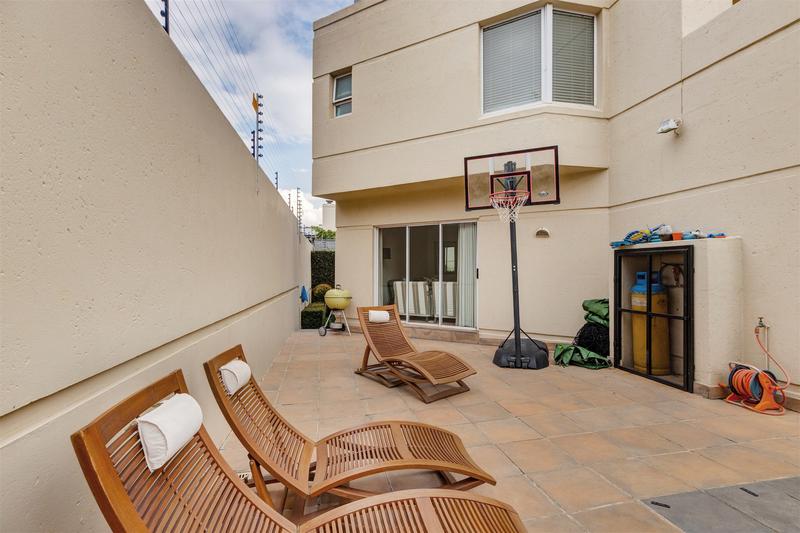 3 Bedroom Property for Sale in Melrose North Gauteng