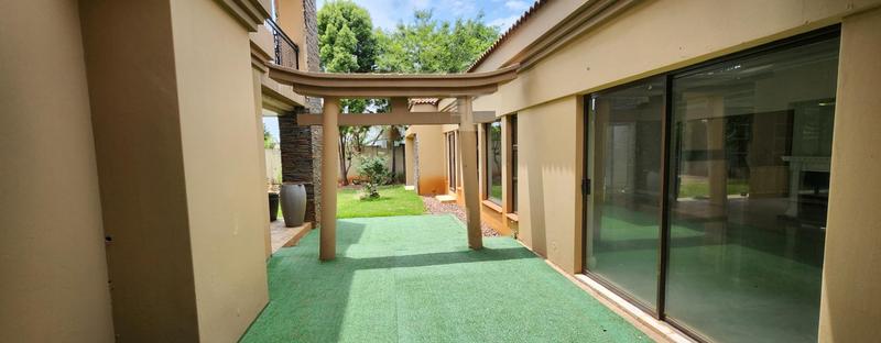 5 Bedroom Property for Sale in Oriel Gauteng