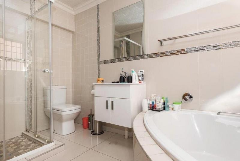 3 Bedroom Property for Sale in Oriel Gauteng