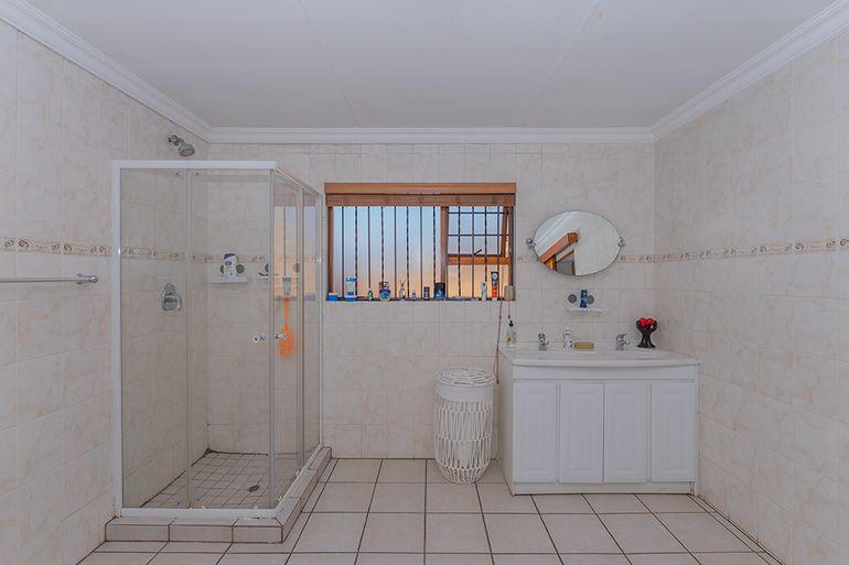 3 Bedroom Property for Sale in Oriel Gauteng