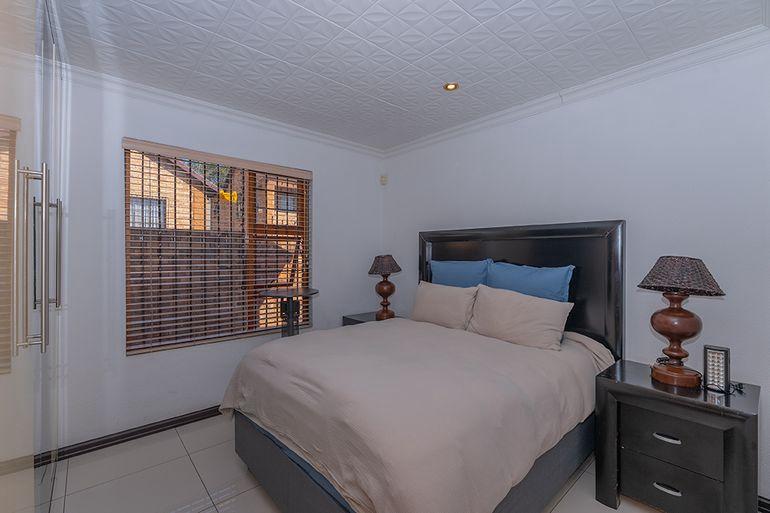 3 Bedroom Property for Sale in Oriel Gauteng