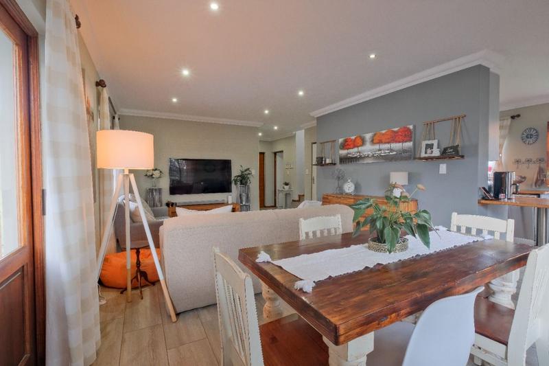 3 Bedroom Property for Sale in Amberfield Valley Gauteng