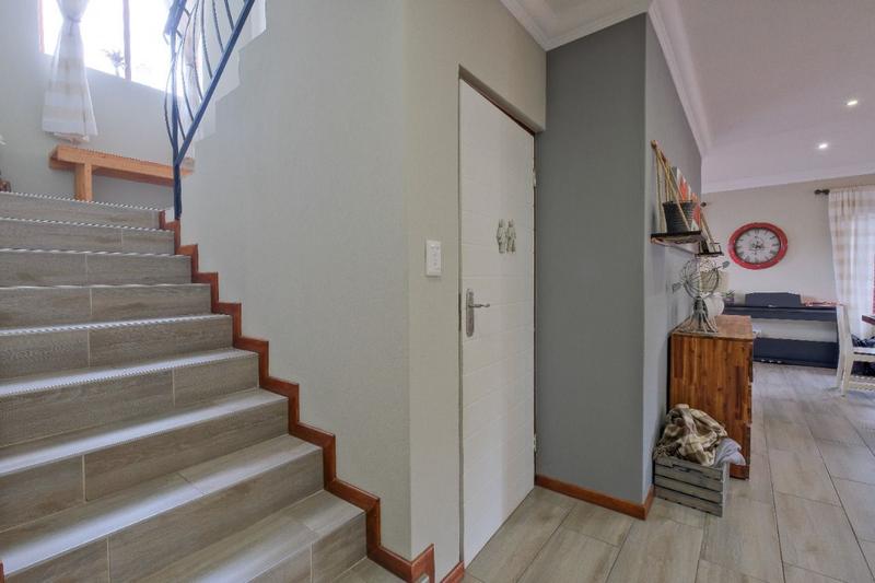 3 Bedroom Property for Sale in Amberfield Valley Gauteng
