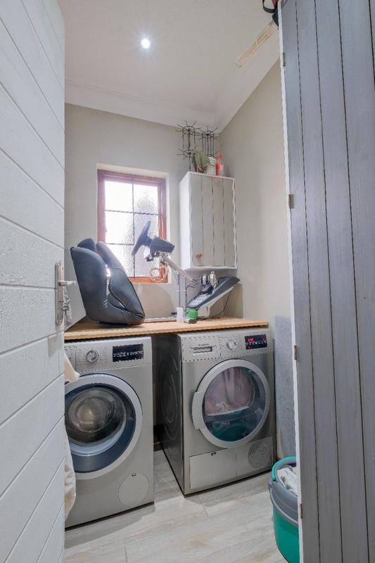 3 Bedroom Property for Sale in Amberfield Valley Gauteng