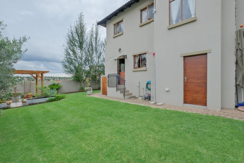 3 Bedroom Property for Sale in Amberfield Valley Gauteng