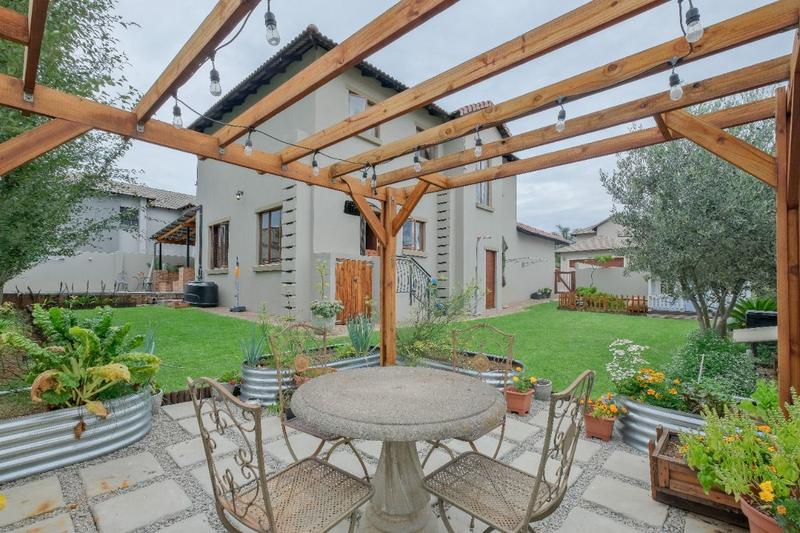3 Bedroom Property for Sale in Amberfield Valley Gauteng