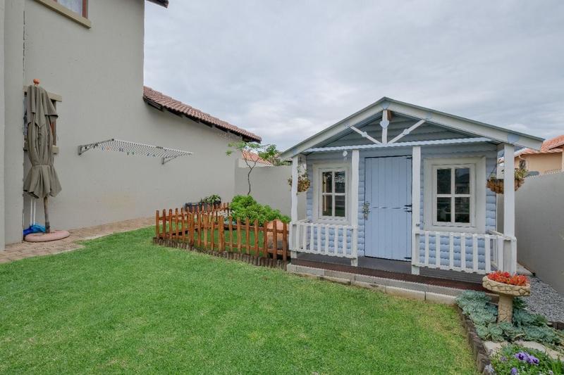 3 Bedroom Property for Sale in Amberfield Valley Gauteng
