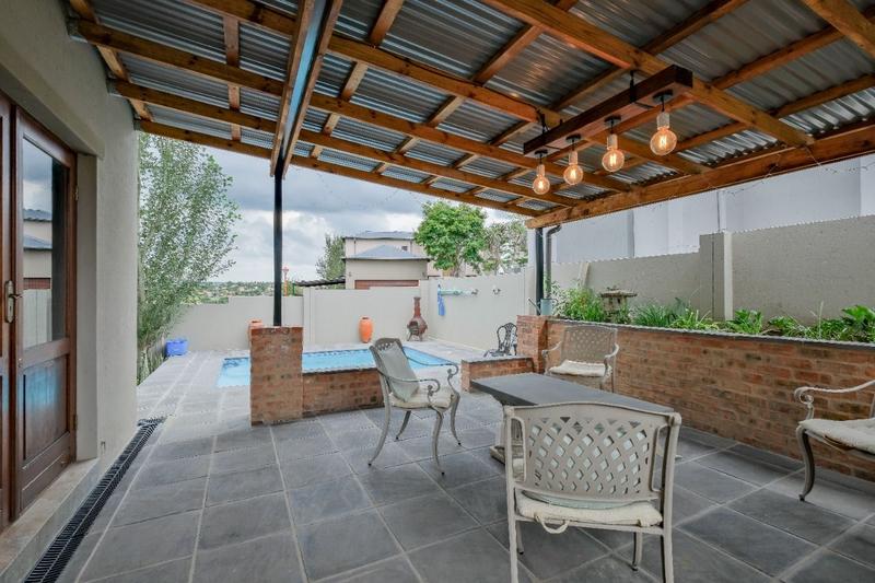 3 Bedroom Property for Sale in Amberfield Valley Gauteng