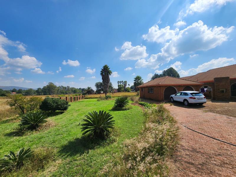 3 Bedroom Property for Sale in Kameeldrift West Gauteng