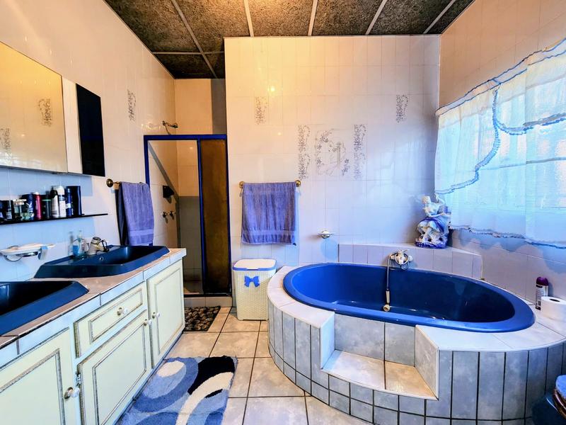 3 Bedroom Property for Sale in Kameeldrift West Gauteng