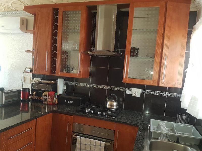 3 Bedroom Property for Sale in Heuwelsig Estate Gauteng