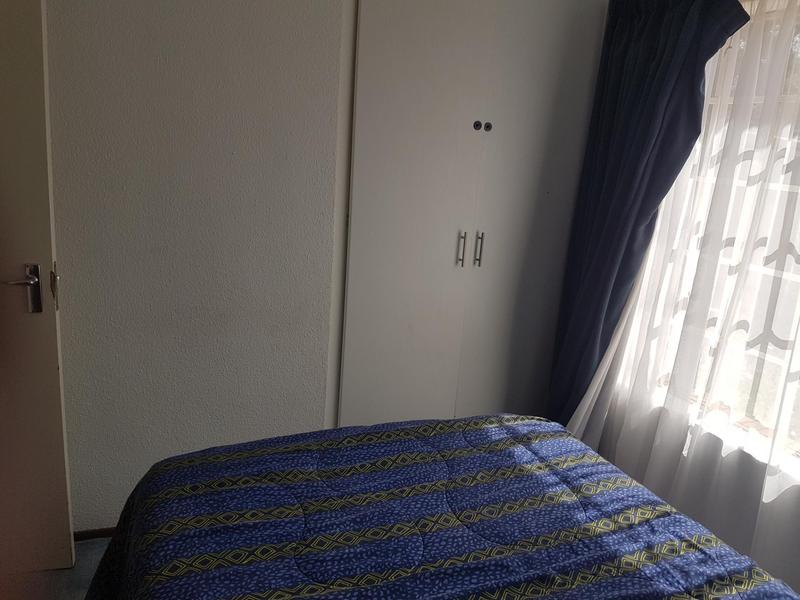 3 Bedroom Property for Sale in Heuwelsig Estate Gauteng