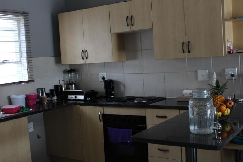 To Let 2 Bedroom Property for Rent in Bardene Gauteng
