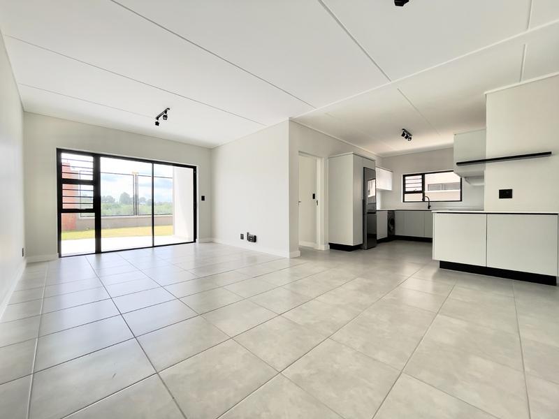 To Let 3 Bedroom Property for Rent in Waterfall Gauteng