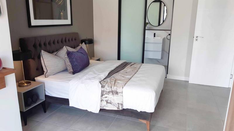 To Let 2 Bedroom Property for Rent in Waterfall Gauteng