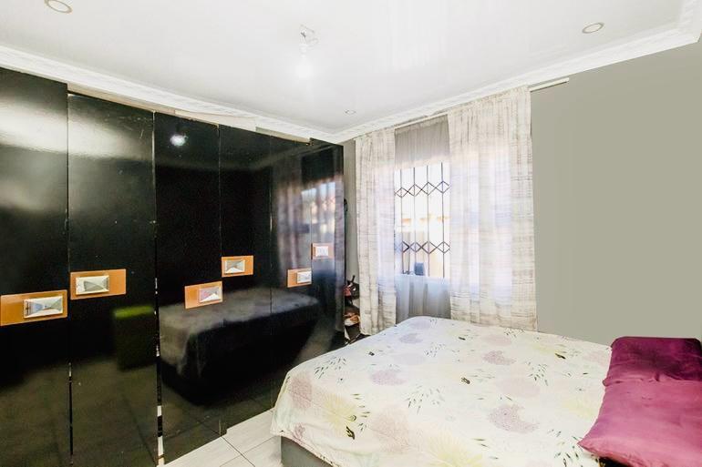 To Let 4 Bedroom Property for Rent in Glen Ridge Gauteng