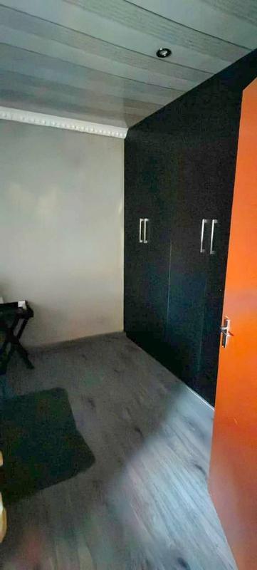 2 Bedroom Property for Sale in Doornkop Gauteng
