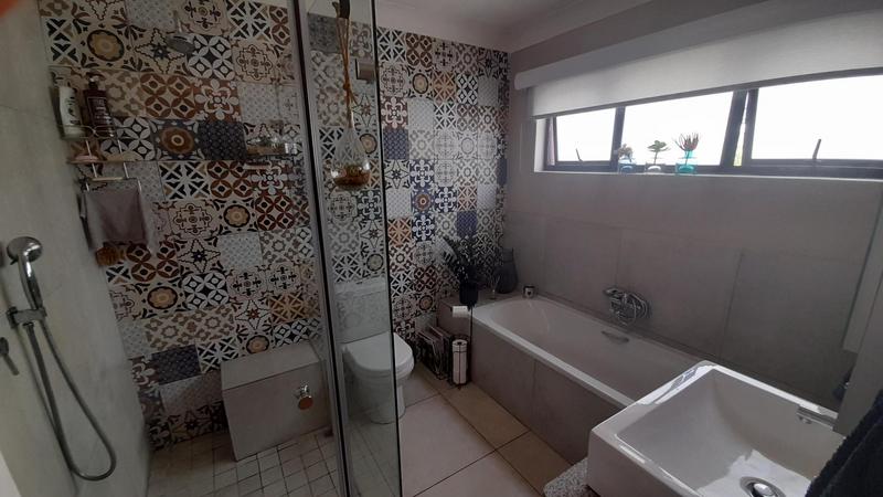 4 Bedroom Property for Sale in Midstream Meadows Gauteng