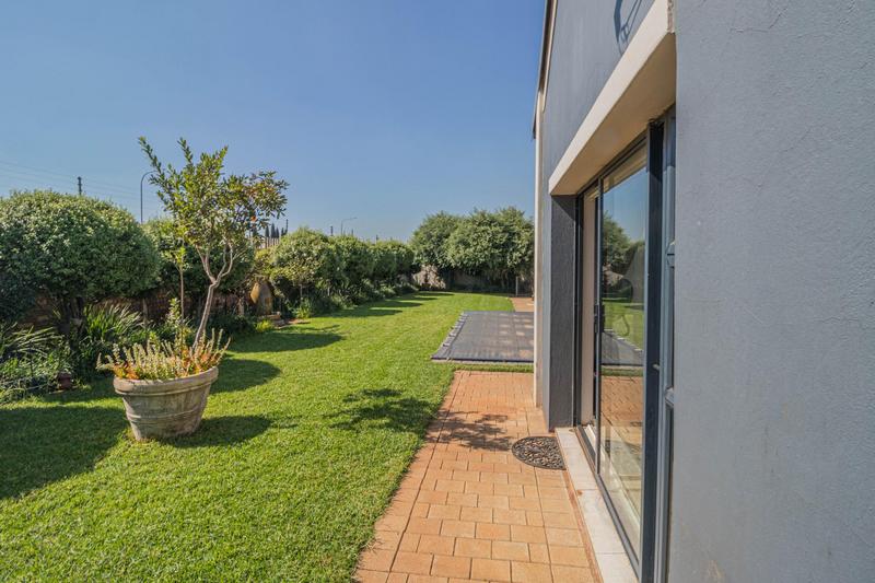 4 Bedroom Property for Sale in Midstream Meadows Gauteng