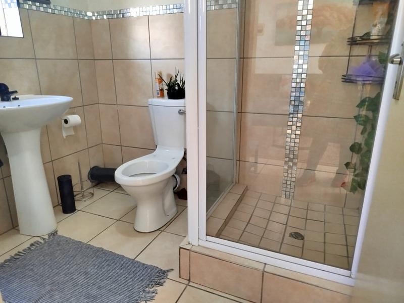 3 Bedroom Property for Sale in Annlin Gauteng