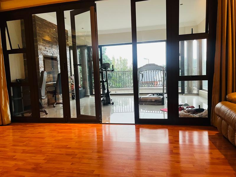 5 Bedroom Property for Sale in Montana Gauteng