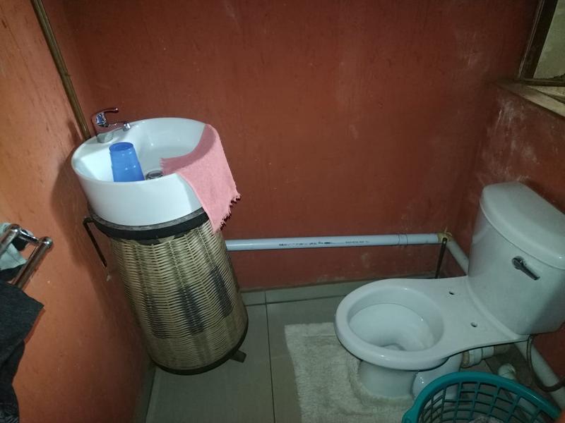 5 Bedroom Property for Sale in Orange Farm Gauteng