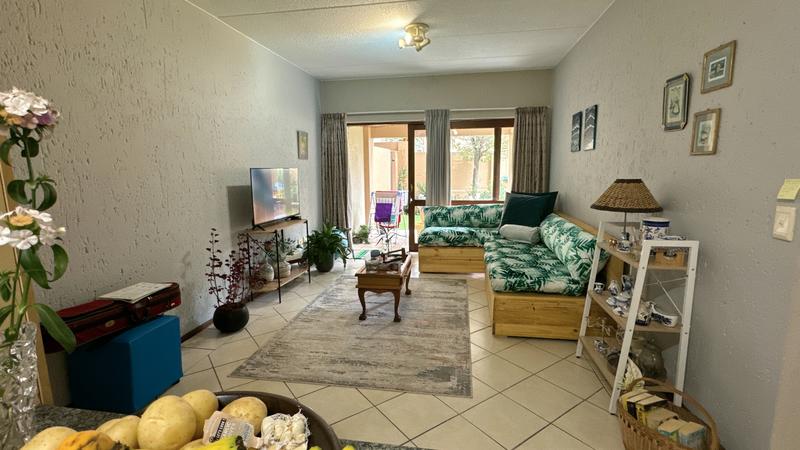 To Let 1 Bedroom Property for Rent in Fourways Gauteng