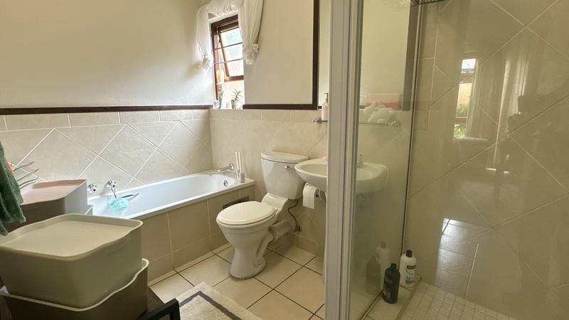To Let 1 Bedroom Property for Rent in Fourways Gauteng